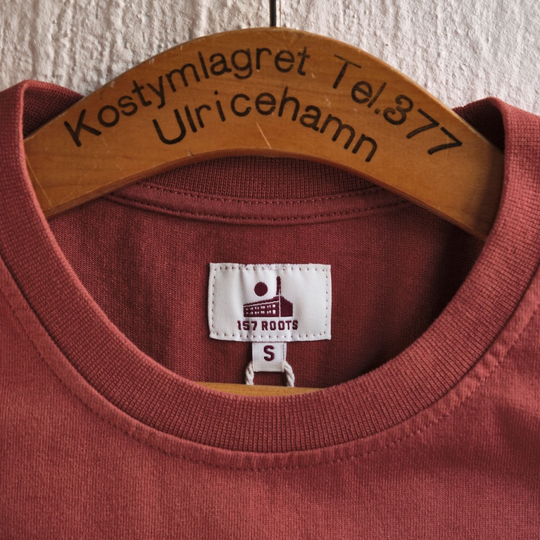 T-Shirt "Vintage Tee" T-Shirt "Vintage Tee"